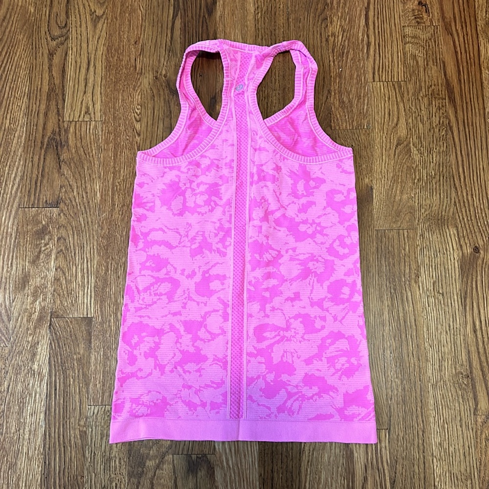 Lululemon Run Swiftly Tank - image 3